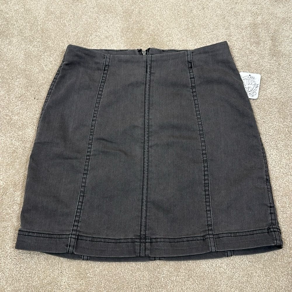 Free People NWT Gray Mini Stretch Skirt Women Size 8
